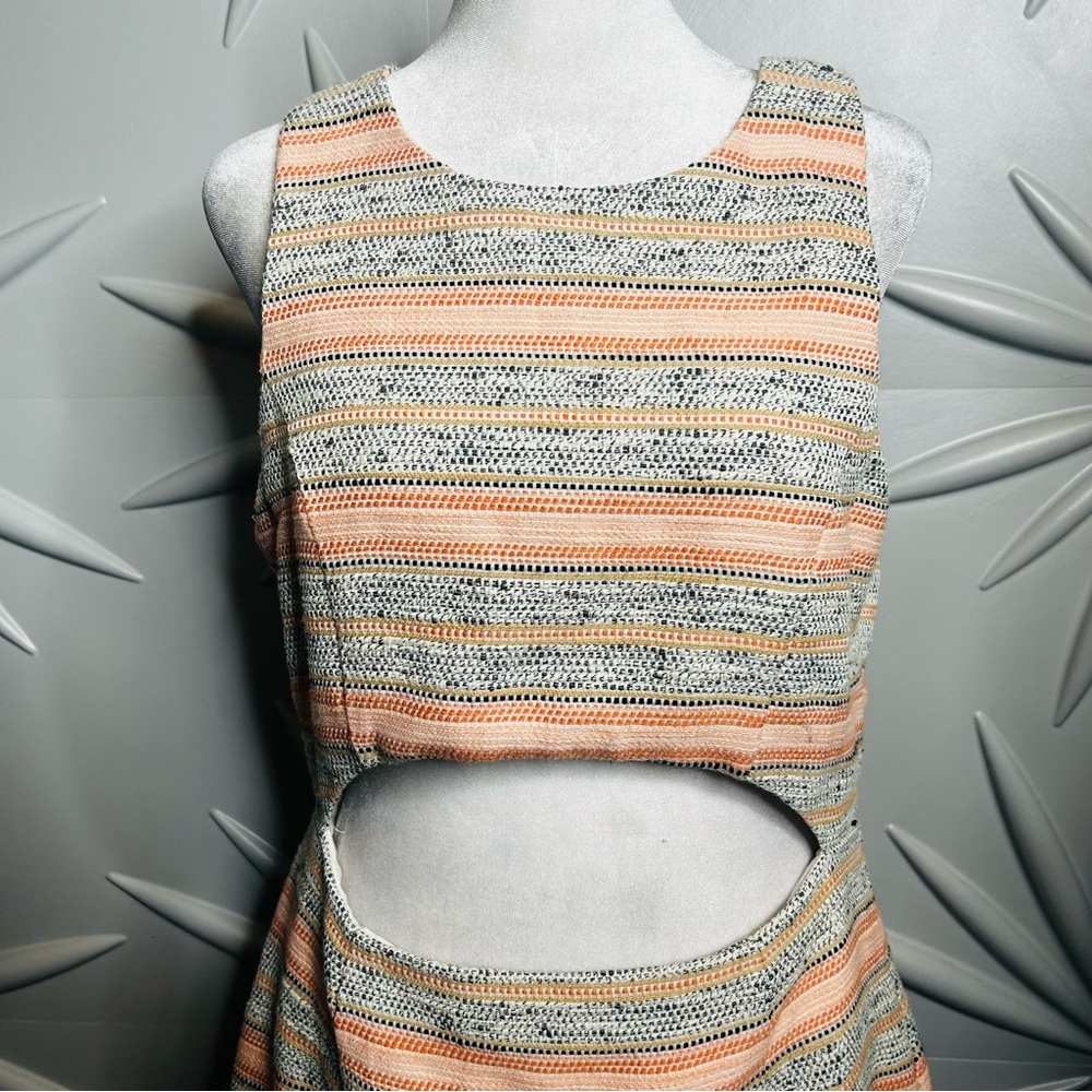 EUC Lovers + Friends SZ L white/gray/peach/black striped cutout dress/bust 38” - Picture 4 of 6